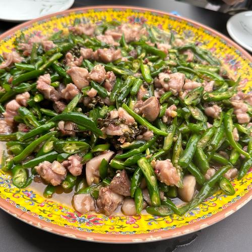 兔子的十种吃法_爆炒炖菜泡椒红烧,鲜香麻辣尝个遍! 兔子的十种吃法_爆炒炖菜泡椒红烧,鲜香麻辣尝个遍!