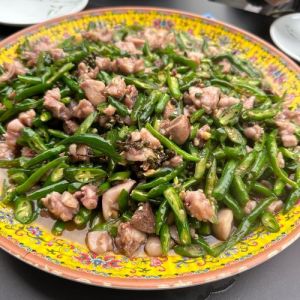 兔子的十种吃法_爆炒炖菜泡椒红烧，鲜香麻辣尝个遍！