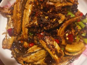 香酥泥鳅可以用沙鳅么_香酥泥鳅，别用沙鳅！